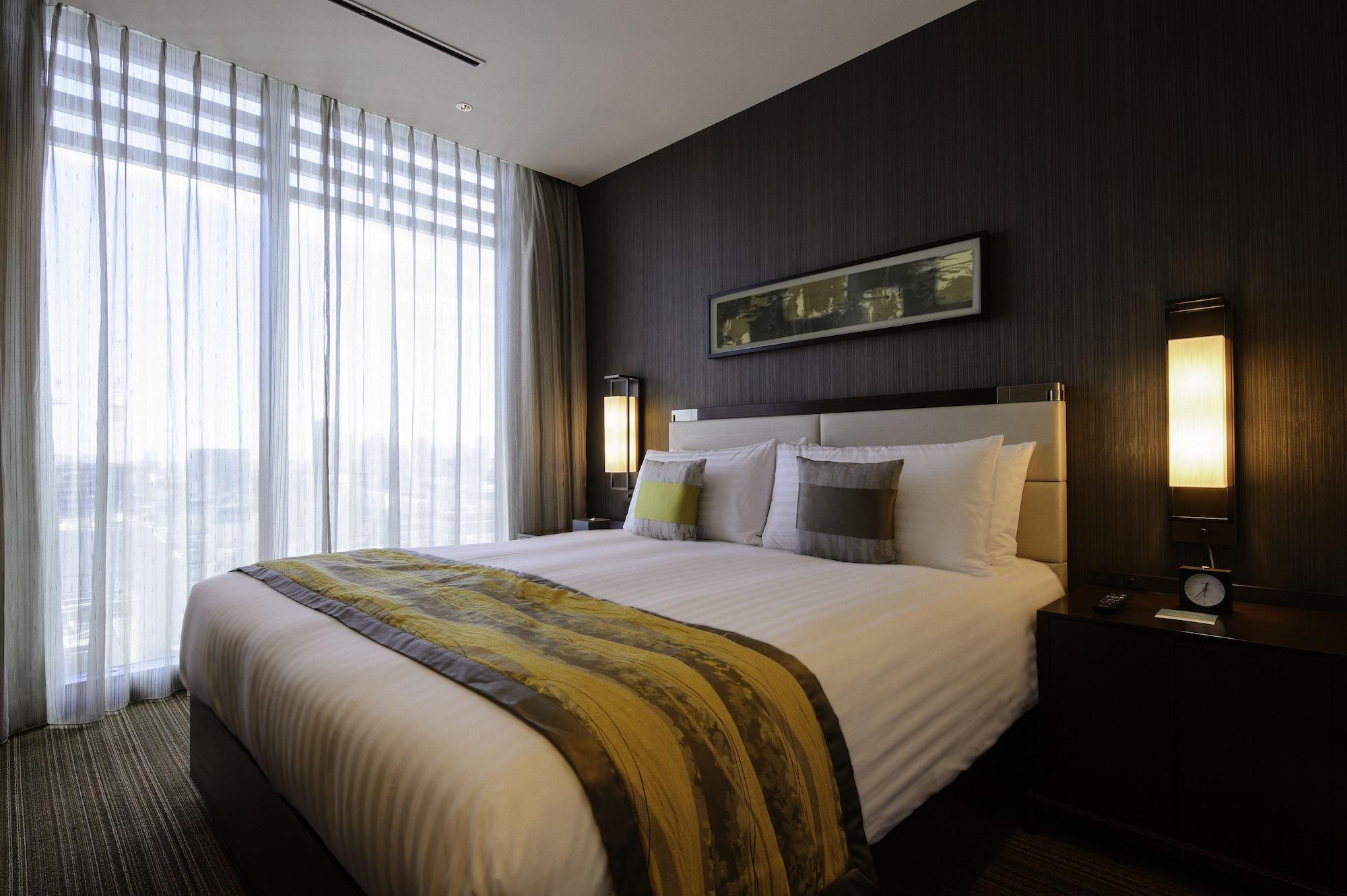 Oakwood Premier Tokyo Hotel Eksteriør billede A bedroom at the hotel