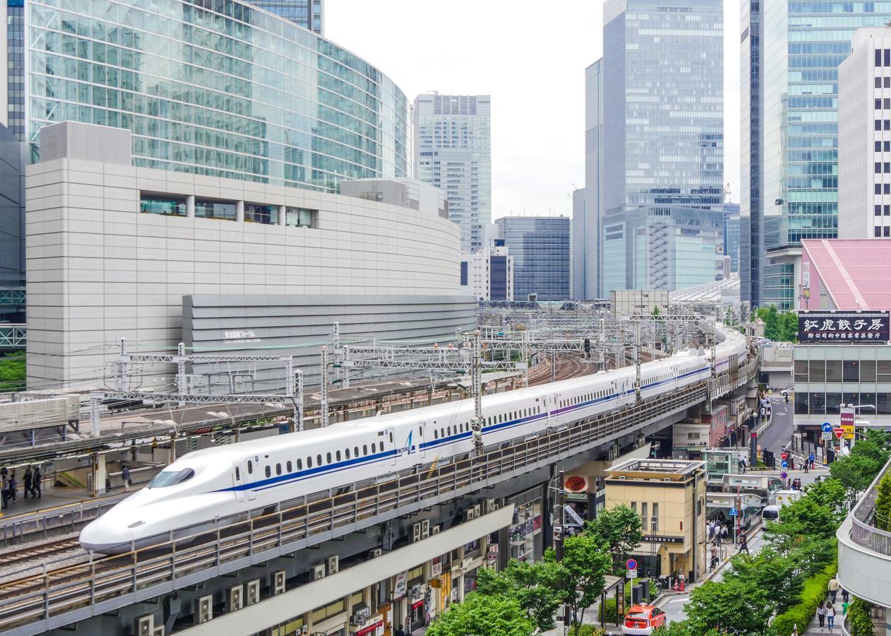 Oakwood Premier Tokyo Hotel Eksteriør billede Shinkansen