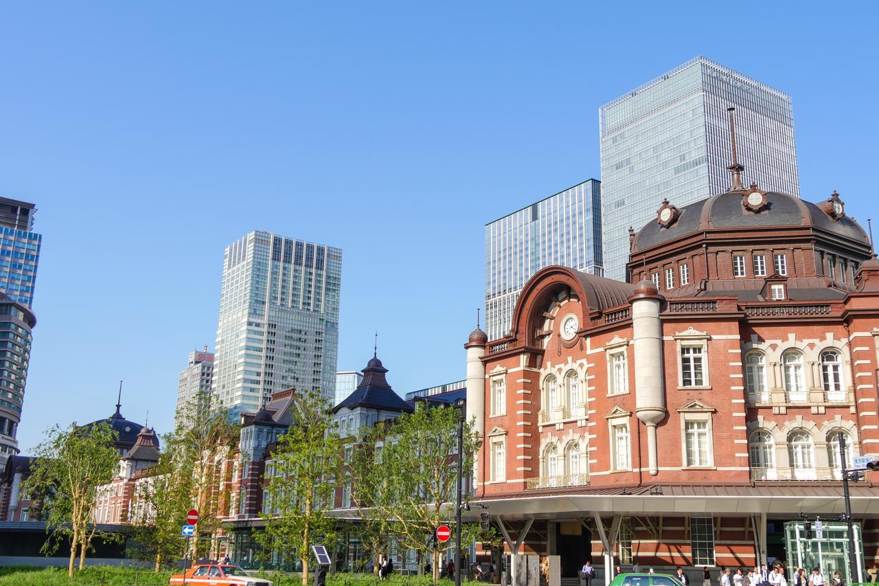 Oakwood Premier Tokyo Hotel Eksteriør billede The station building